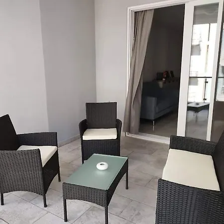 Aqua Marine Apt.6 - Entire Unit * St. Paul's Bay