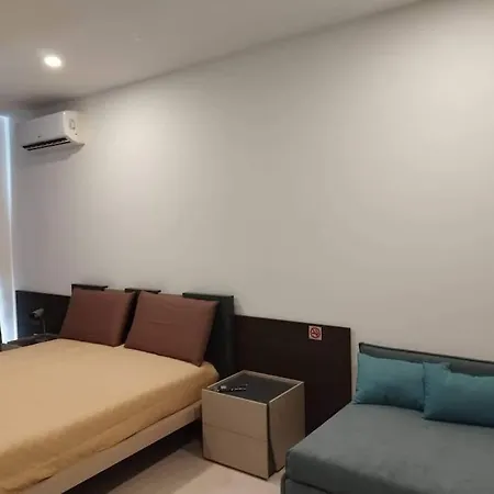 Aqua Marine Apt.6 - Entire Unit *