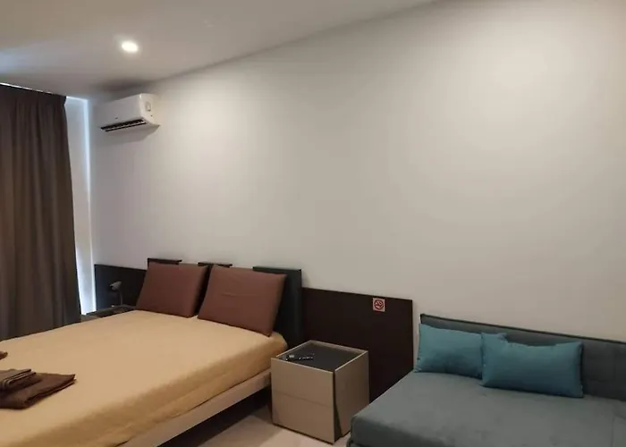 Aqua Marine Apt.6 - Entire Unit *