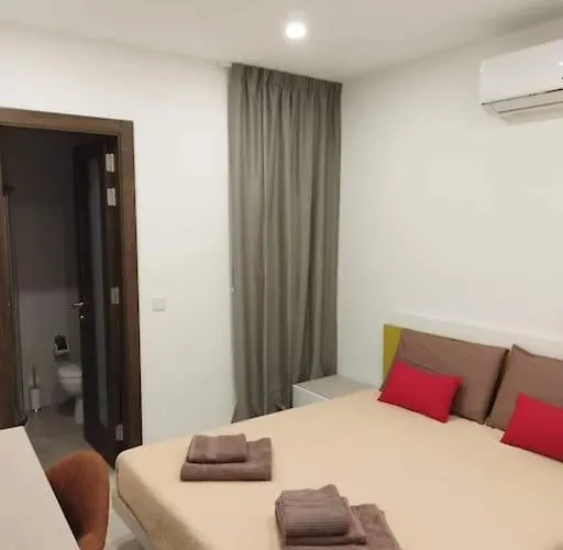 Apartment Aqua Marine Apt.6 - Entire Unit St. Paul's Bay