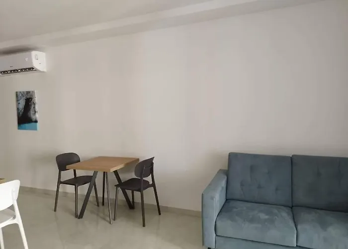 Апартаменты Aqua Marine Apt.6 - Entire Unit