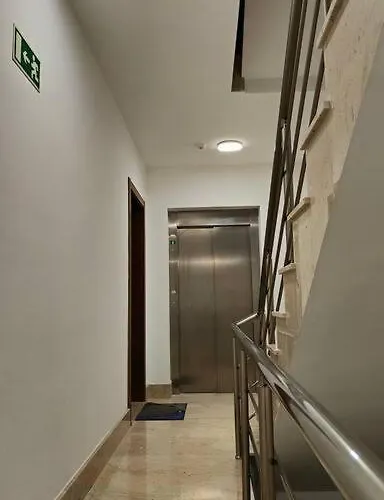 Aqua Marine Apt.6 - Entire Unit Сент-Полс-Бей