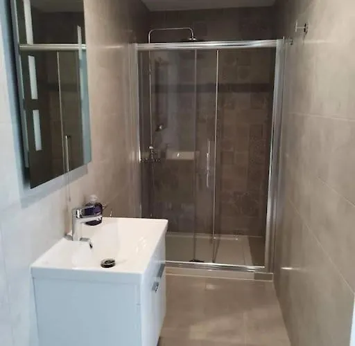 Apartment Aqua Marine Apt.6 - Entire Unit *