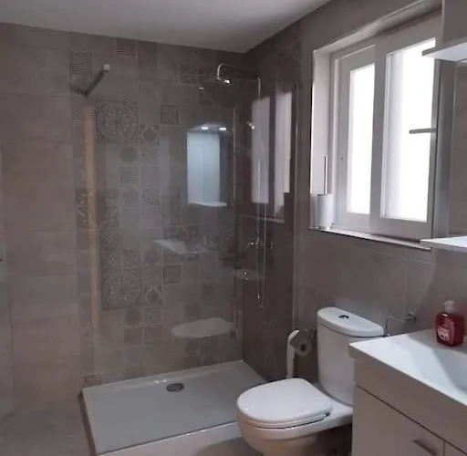 Aqua Marine Apt.6 - Entire Unit Apartment *